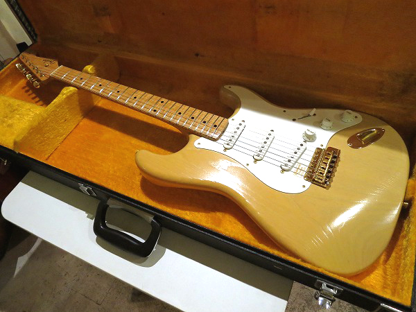 Fender Japan 1954 40th Anniversary Stratocaster ST54-150AS with