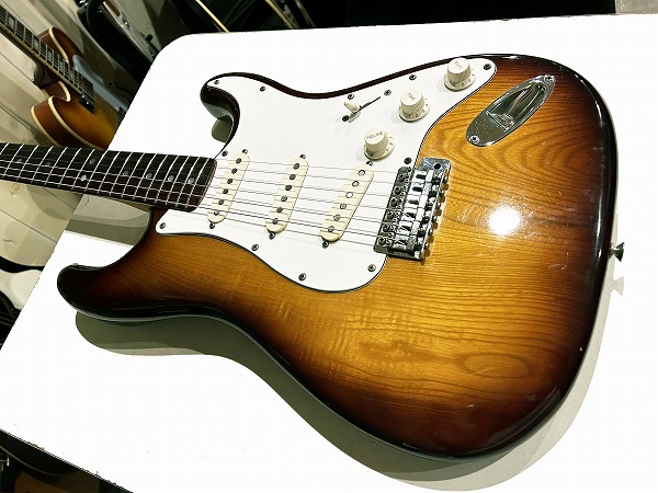 Fernandes 1977年製 FST-70 石ロゴ ジャパン・ヴィンテージ  