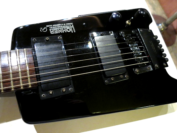 11160円 人気 おすすめ Hohner professional g2t ヘッドレスエレキギター