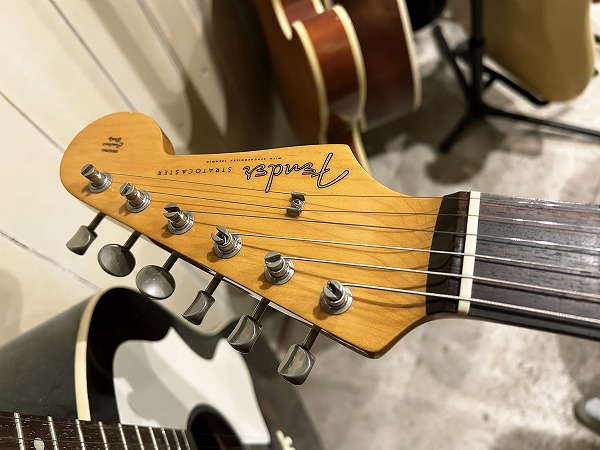 値下げ Fender japan 62-95 ラッカー塗装 - ベース 