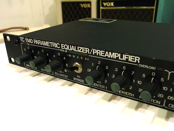 t.c.electronic TC1140 PARAMETRIC EQUALIZER/PREAMPLIFIER  